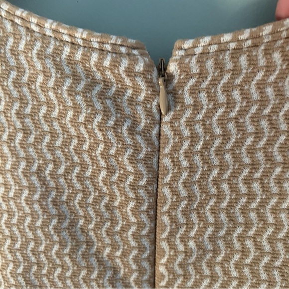 Ann Taylor Geo Flare Dress Whiskey Cream. Size 14T. - Picture 10 of 14